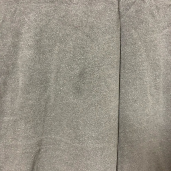 Anthropologie LETLUV Amore Gold Font Grey Tee NWT - Picture 7 of 7